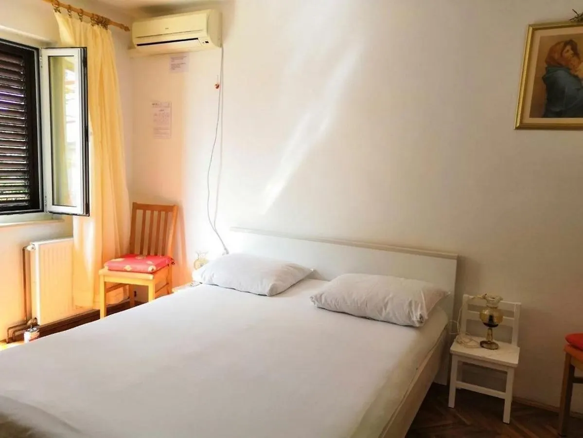 Apartment And Rooms Ruza Trogir Croatia