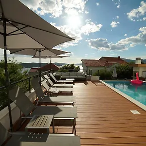 Gazebo Apartament